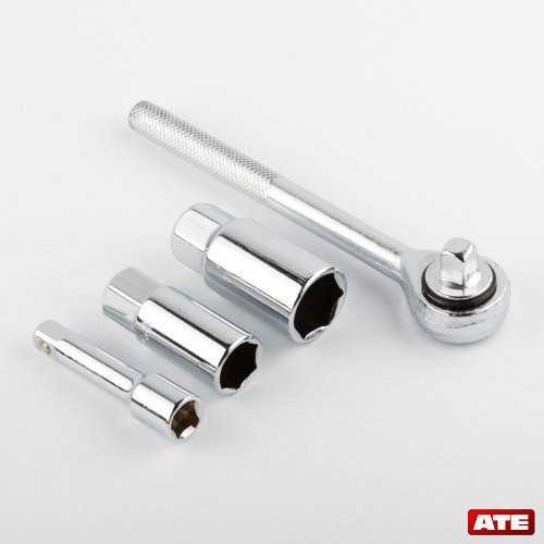 NEW 4 Pcs Tune Up Kit Drive Ratchet Extension Bar Spark Plug Socket